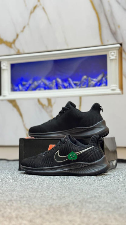 👟 Premium Black Sports Sneakers